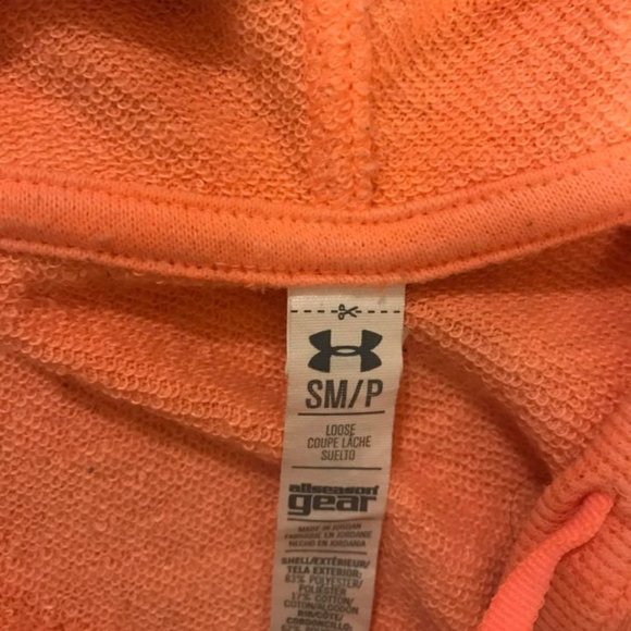 Under Armour - Thin Hoddie - Picture 2 of 2